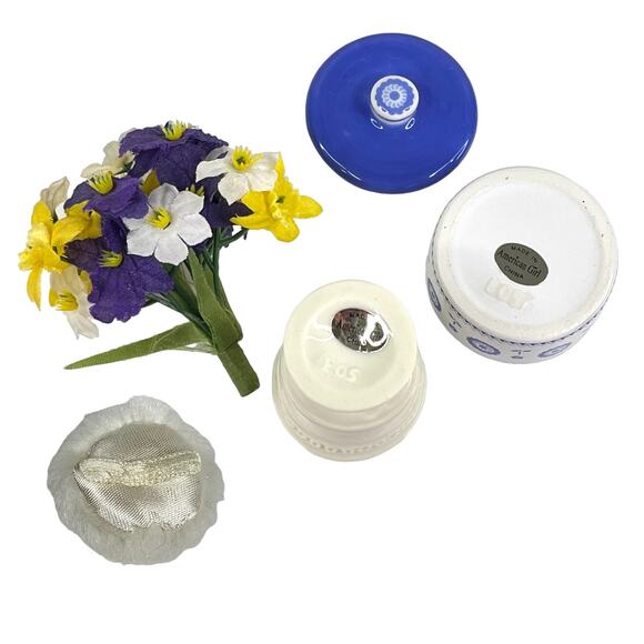 VTG American Girl Elizabeth DRESSING TABLE ACCESSORIES Vase Flowers & Powder Jar - Picture 3 of 7